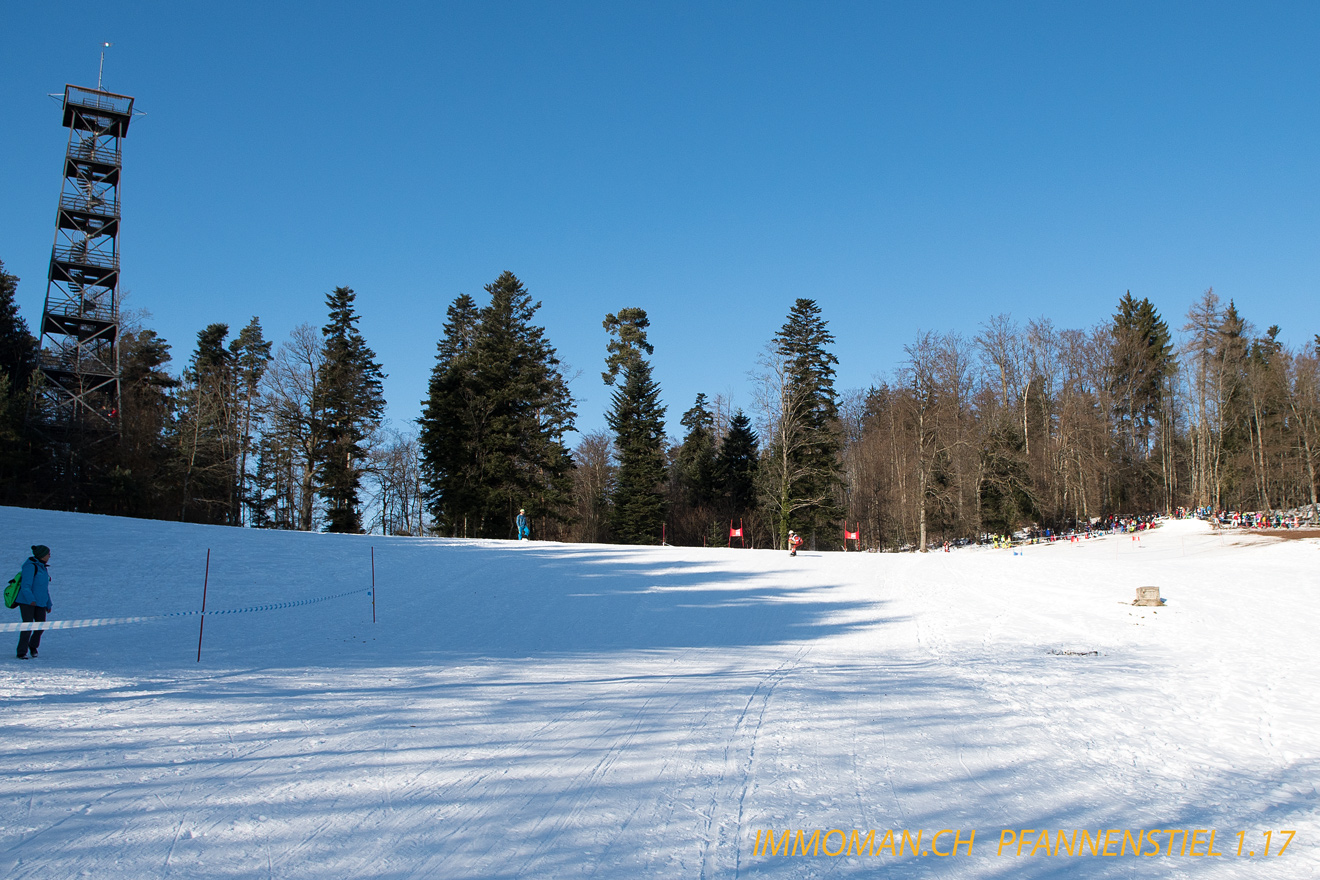 Pfannenstielturm Skirennen